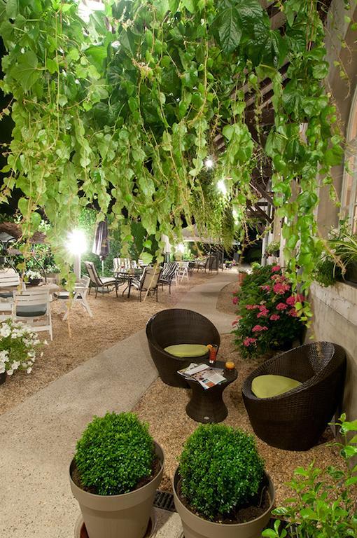 Logis Hotel Restaurant Nougier Saint-Étienne-de-Fursac Eksteriør billede